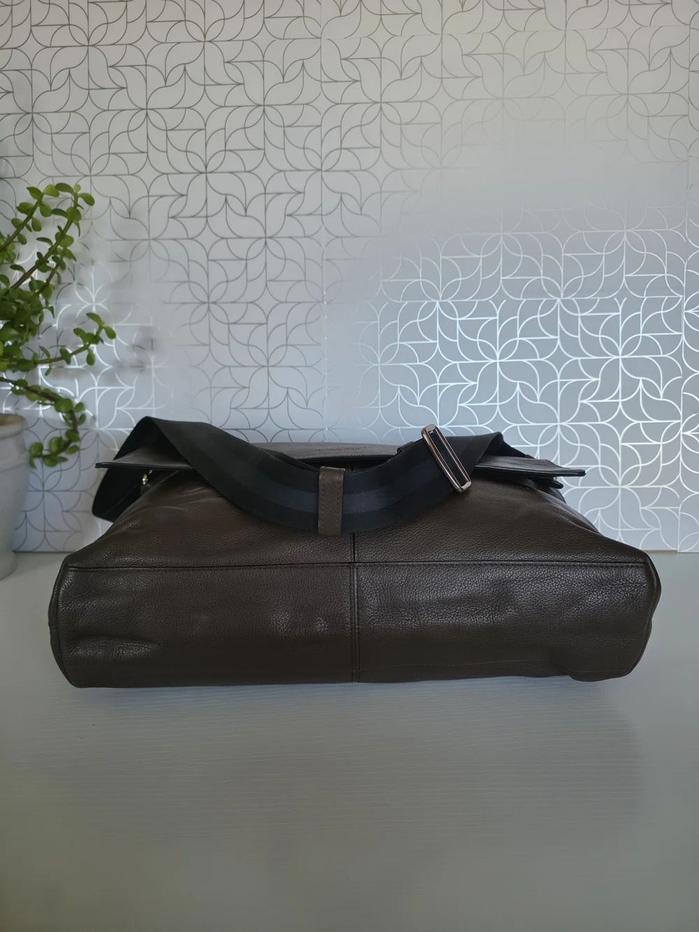 Coach Sullivan Messenger Crossbody Bag in dark brown cowhide leather